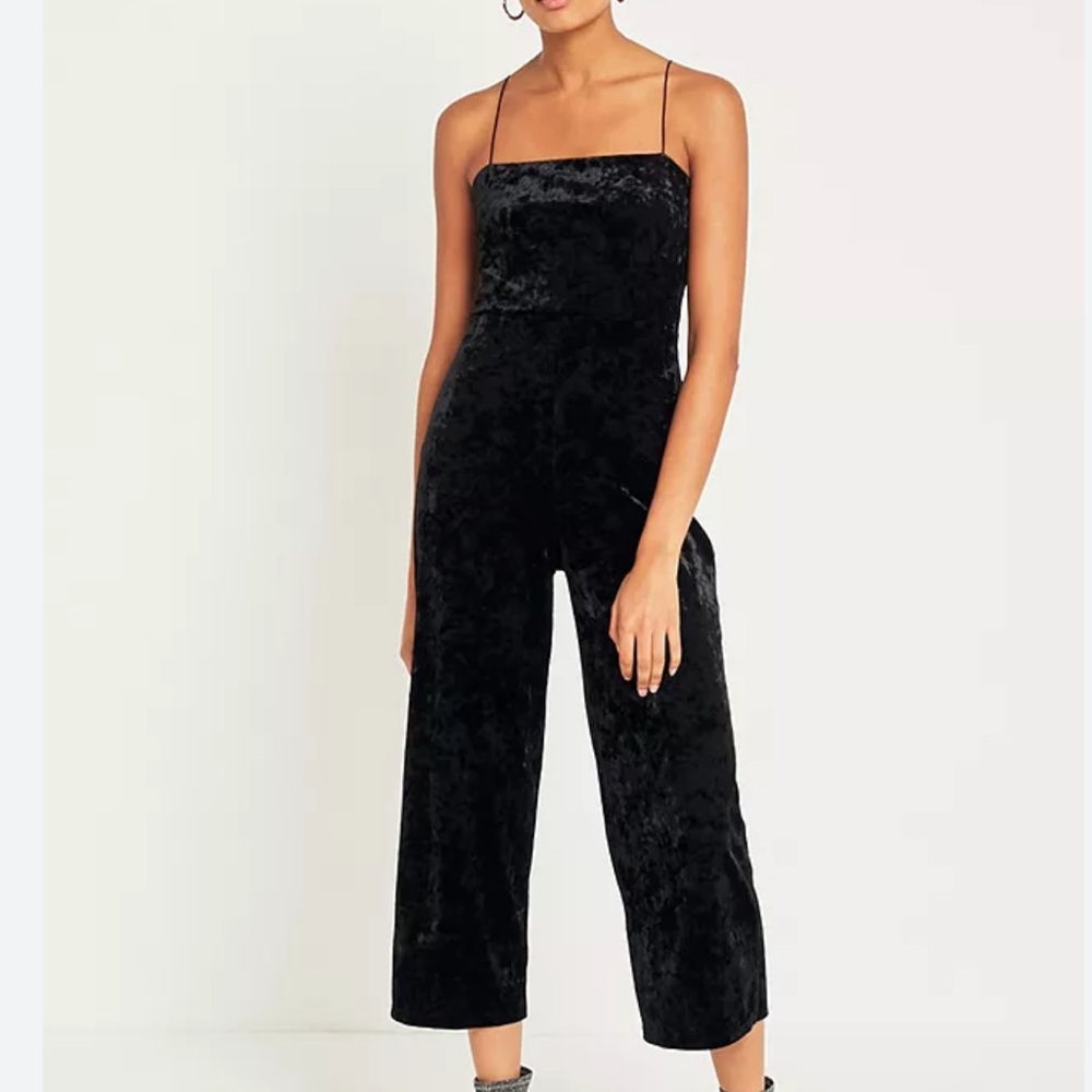Dynamite Black Pull on Velvety Romper Sz XS